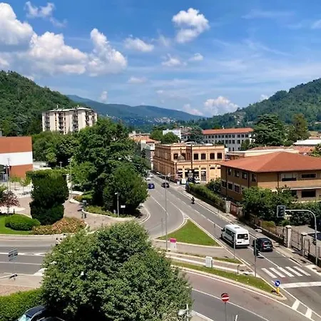 The Blue Way Como